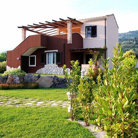 Alcantara Resort Di Charme Adults Only Gaggi Exterior photo