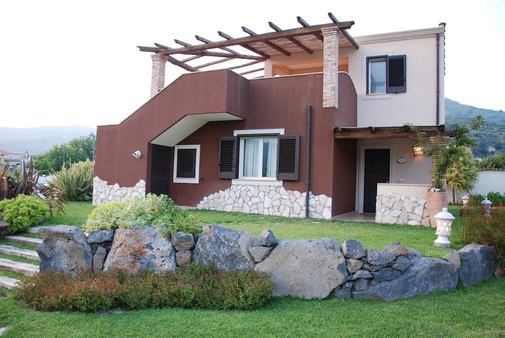 Alcantara Resort Di Charme Adults Only Gaggi Exterior photo
